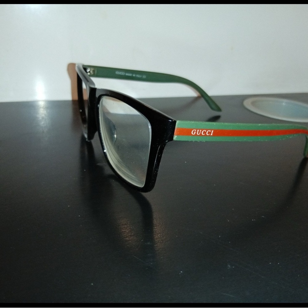 Gucci glasses